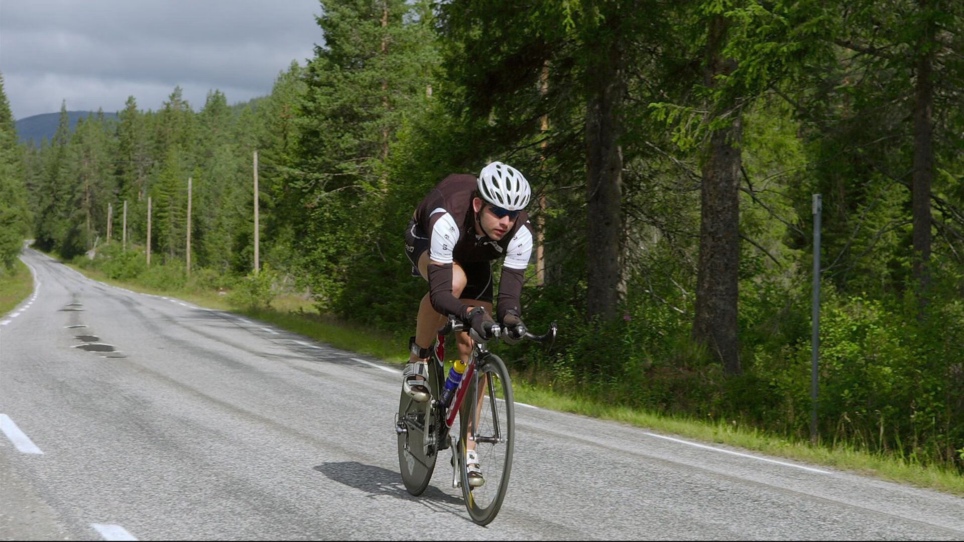 世界杯第二轮：韩国补时两球 从绝望中抢回一线生机